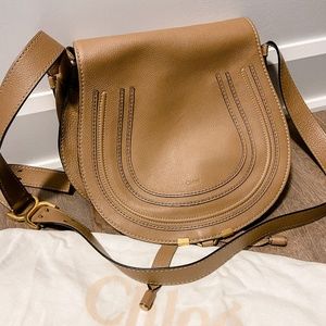 Chloé Marcie medium